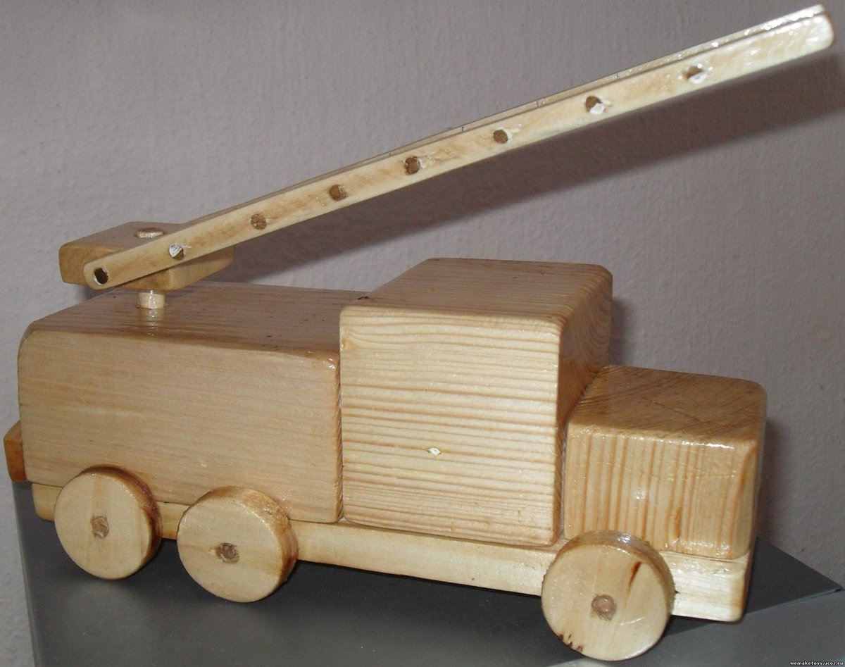 Деревянные игрушки
